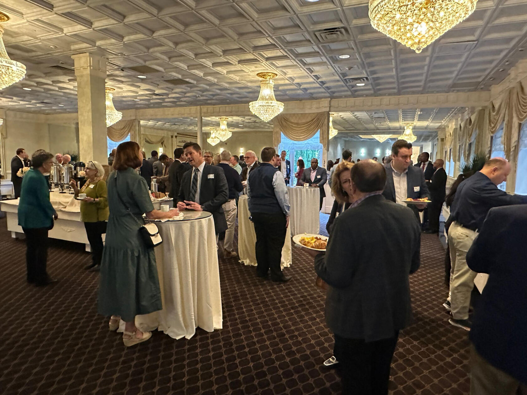 Breakfast &amp; Networking Hour